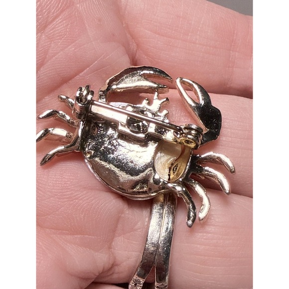 Crab Shell Brooch Pin Gold Tone Rhinestone Nautical Costume Beach Jewelry - Picture 2 of 3